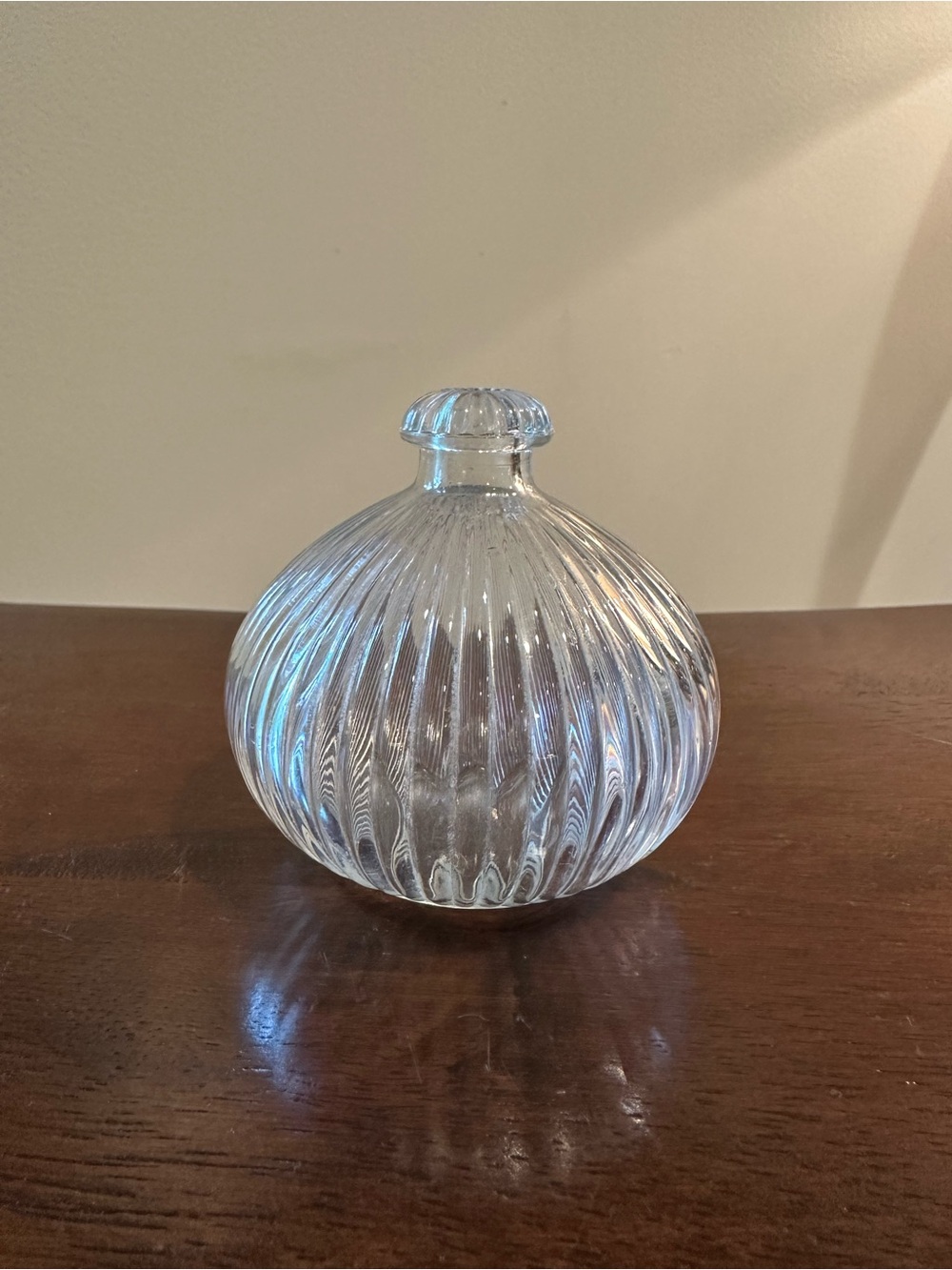 Small glass vase or object • unique